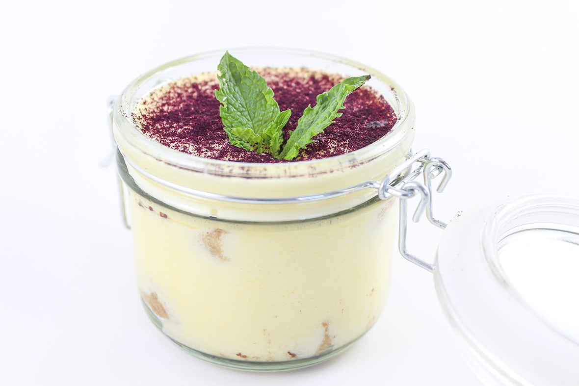 This is a classic guaranteed-success tiramisu recipe, with a new twist. To make this vegetarian and nut-free tiramisu more fruity and interesting, we replaced cacao powder by Arctic Flavors 100% natural wild blueberry powder. The end results is a delicious dessert that your guests will want to lick from the bowl.